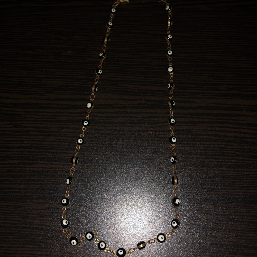 Eyeball choker raw and rebellious